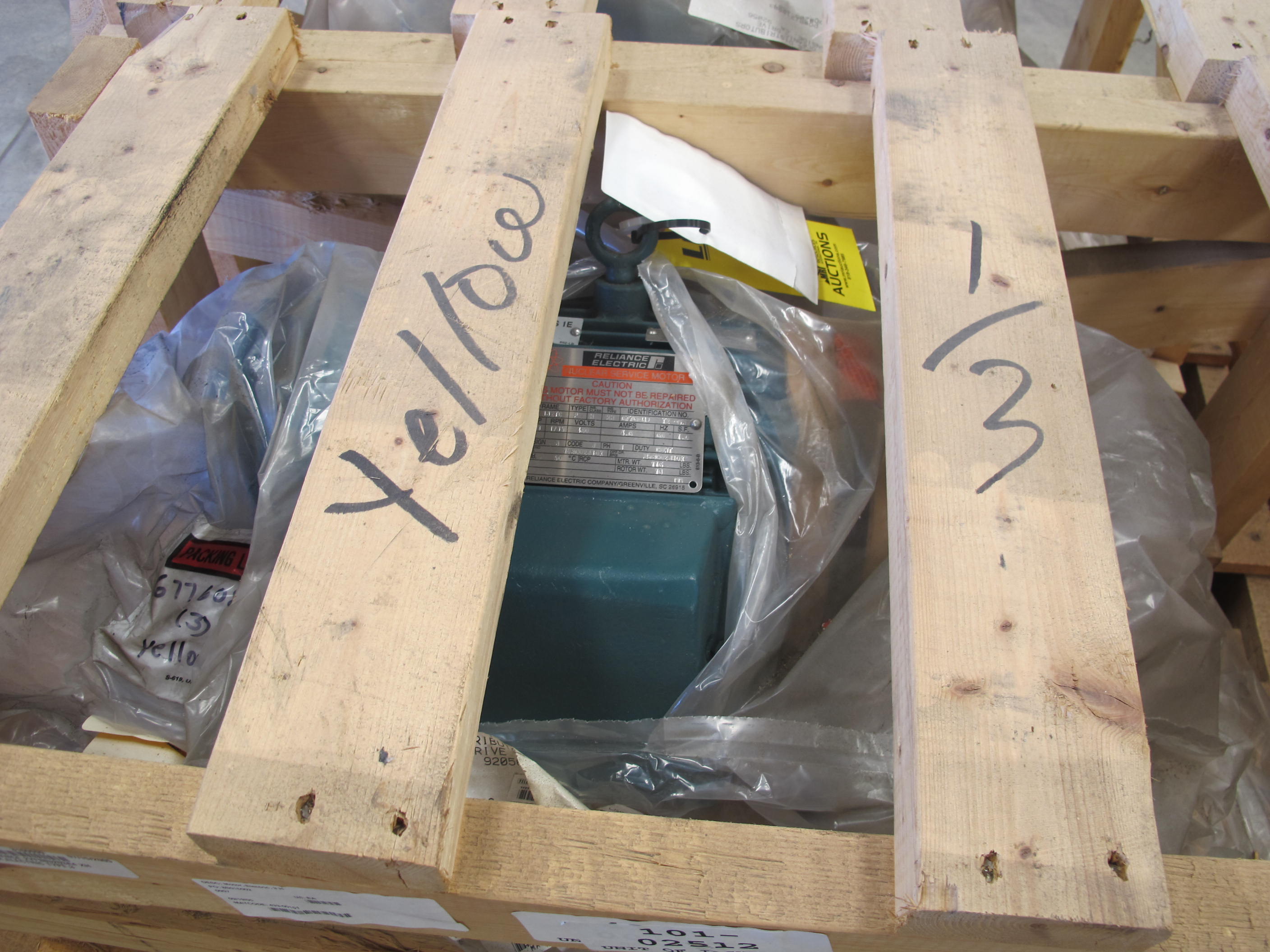 MOTOR, ELECTRIC TYPE, 3 HORSEPOWER, 460VAC 3 PHASE 60HZ ELEC RATING, 1730 RPM, 182TC FRAME, 4.6 AMPS, TEFC ENCLOSURE, CONTINUOUS DUTY, 1.0 SERVICE FACTOR, 1-1/8" DIA SHAFT. FACE MOUNT, WITH SLOT KEY INSULATION CLASS 'H' TYPE 'RH',50C MAX AMBIENT TEMPERATURE NEMA DESIGN 'B' NEMA LOCKED ROTOR CODE 'J', PART # 6776089 (W-44) LOADING & HANDLING FEE $15-